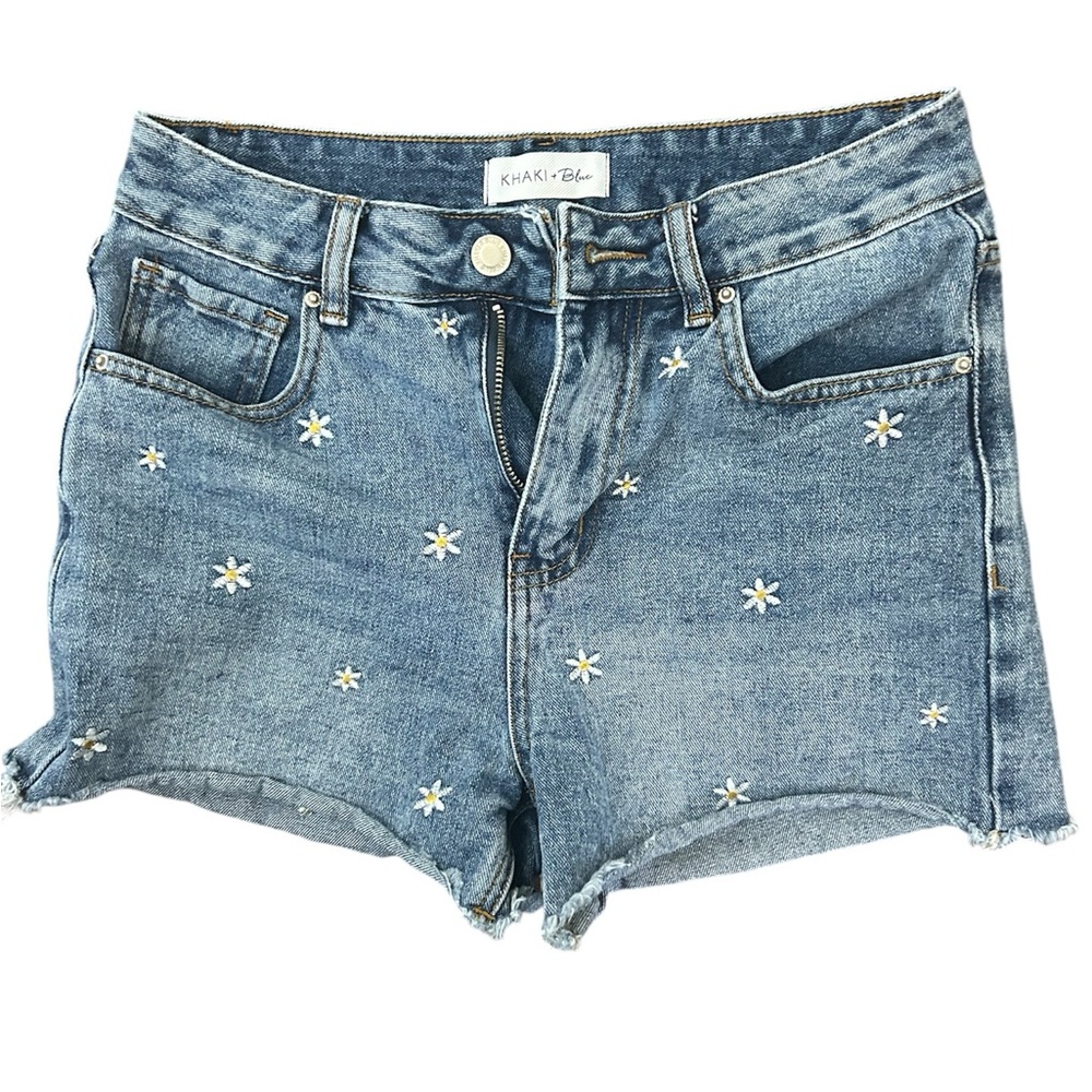 KHAKI & BLUE high-waisted stretch denim shorts with raw hem and white daisies